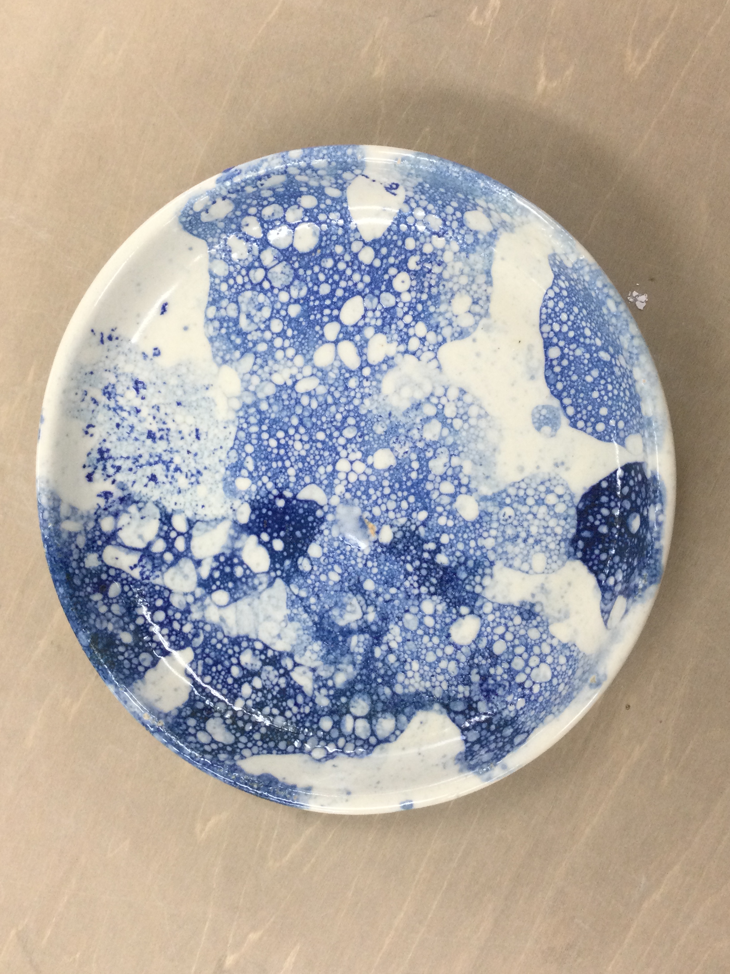 窯出しです(陶芸作品)