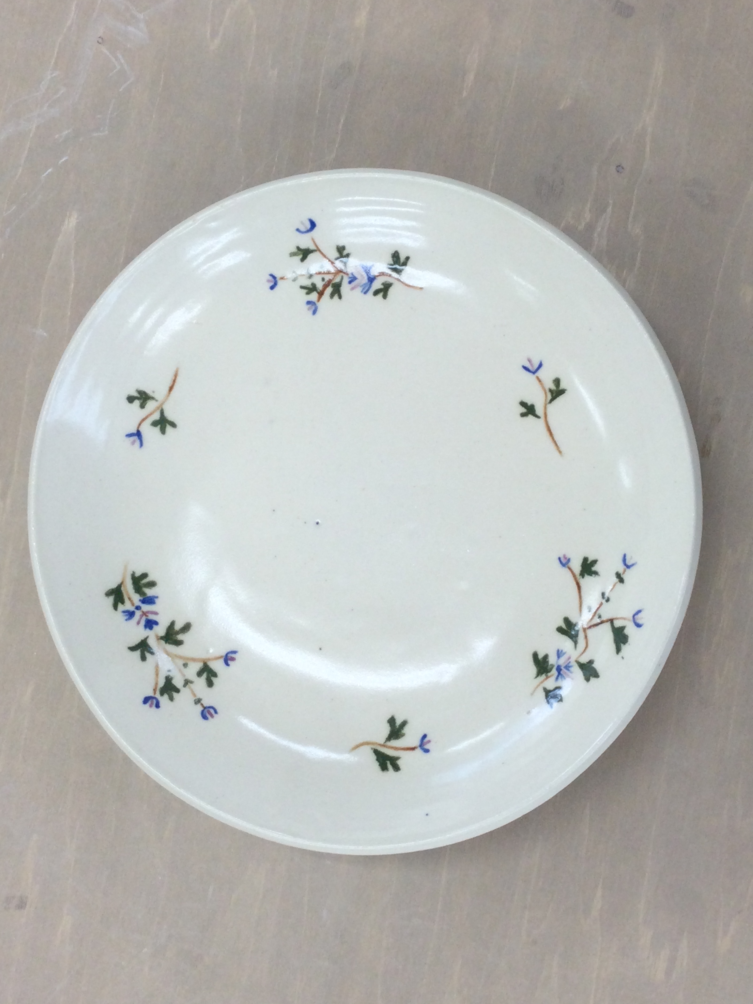 窯出しです(陶芸作品)