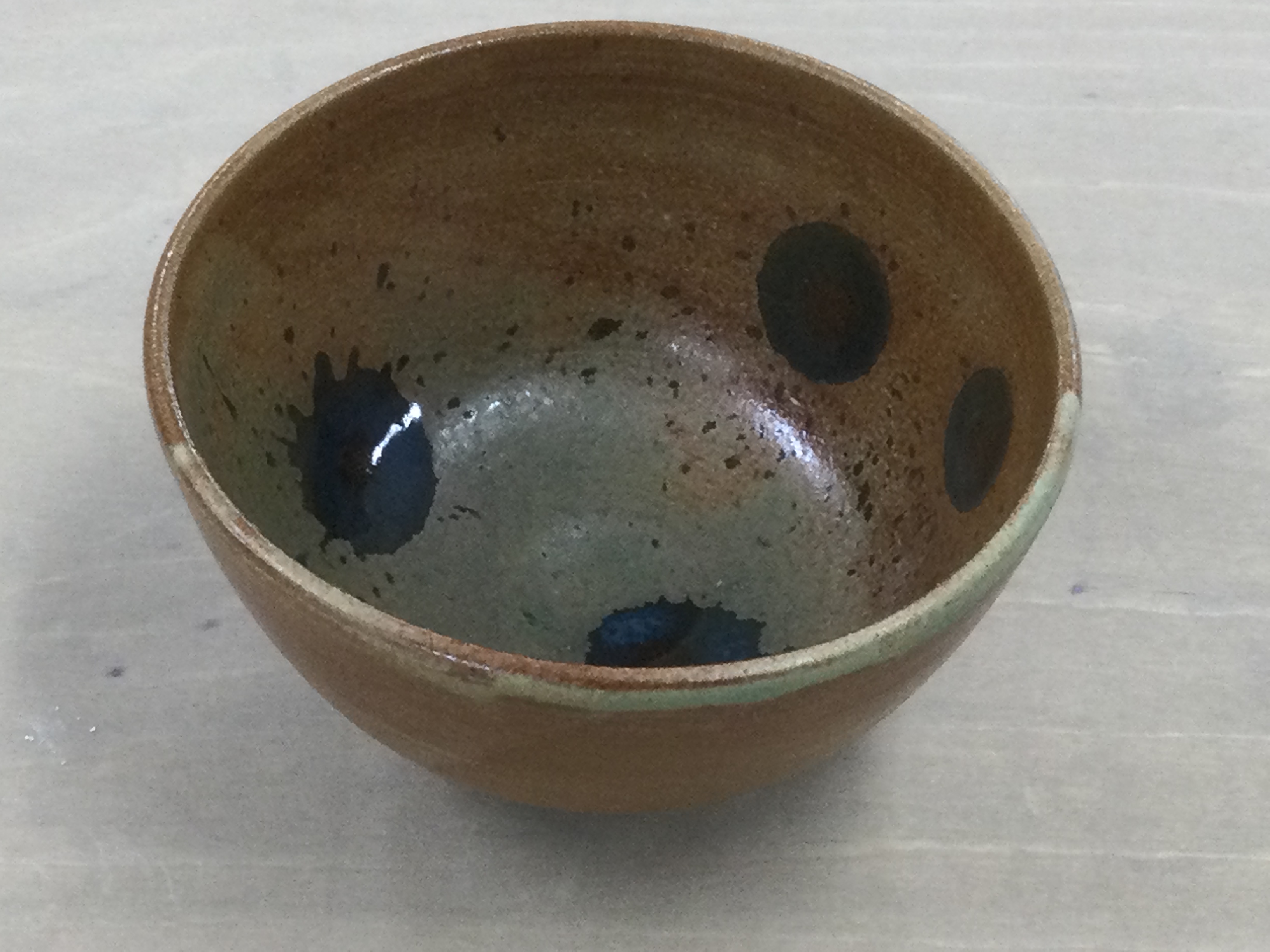 窯出しです(陶芸作品)