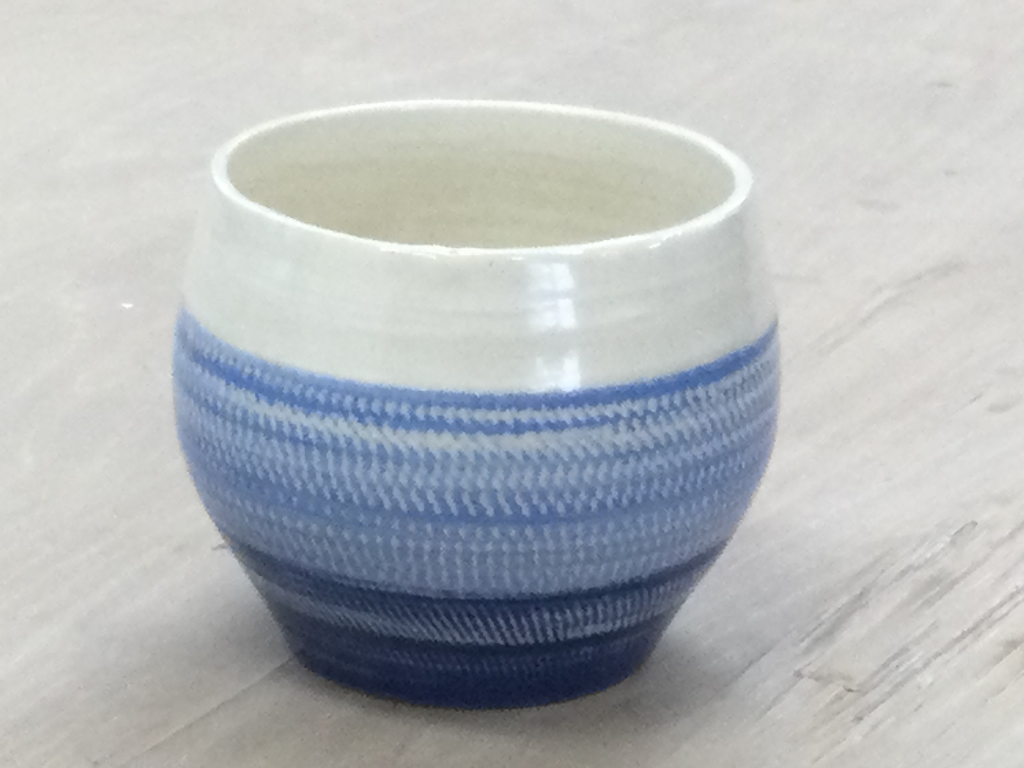 窯出しです(陶芸作品)