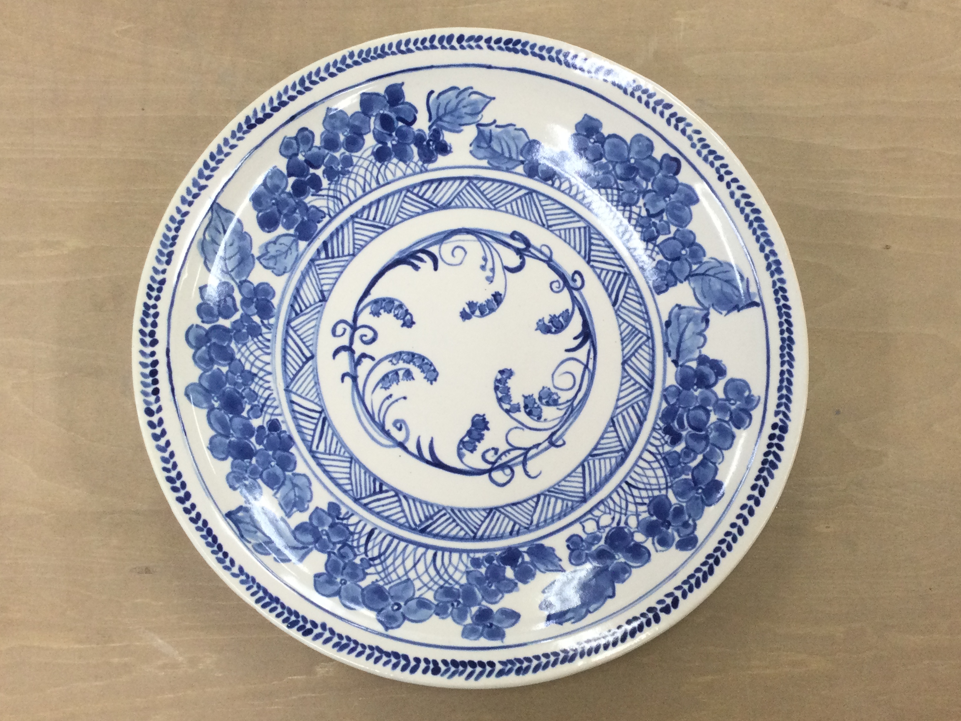 窯出しです(陶芸作品)