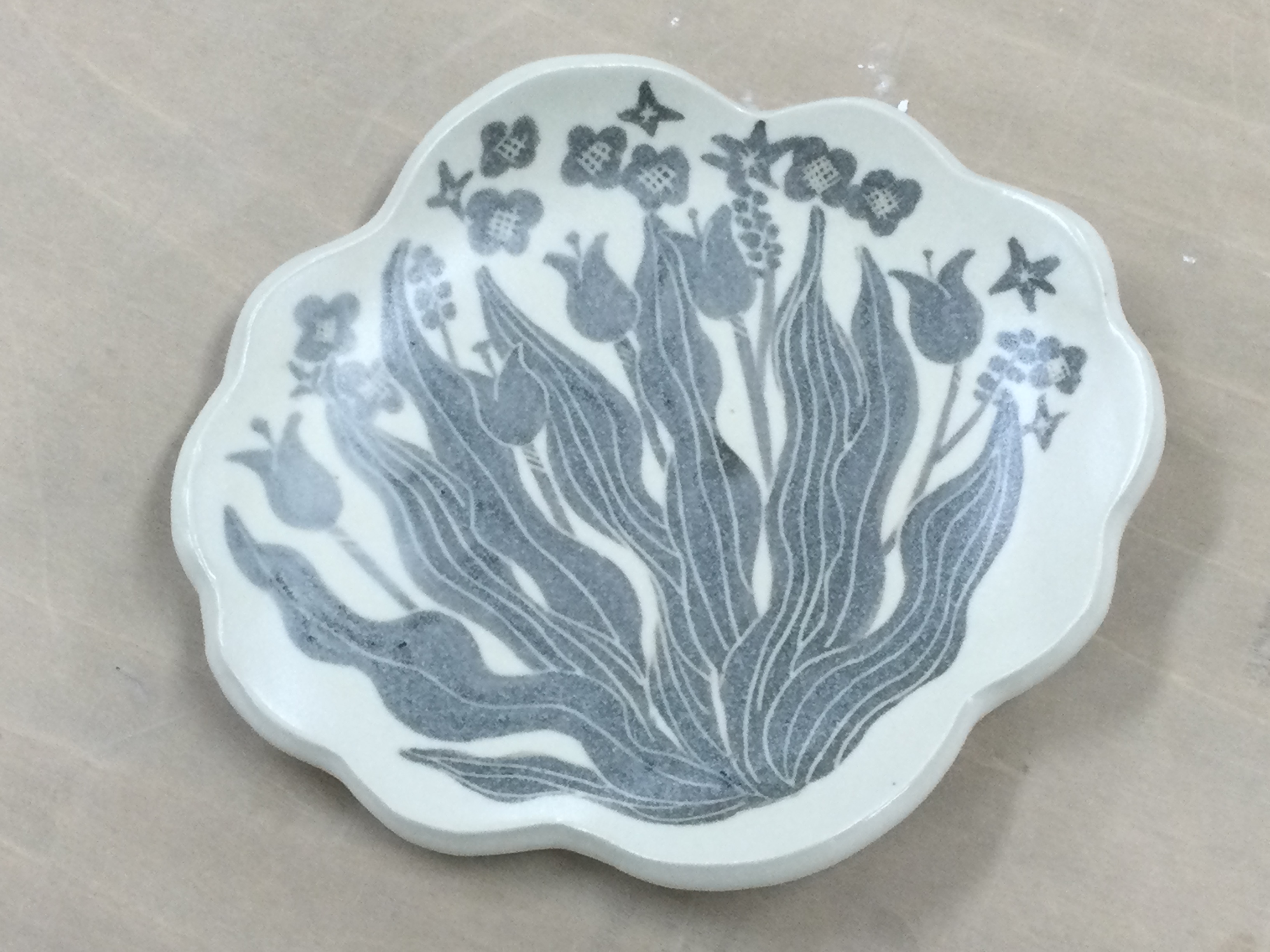 窯出しです(陶芸作品)