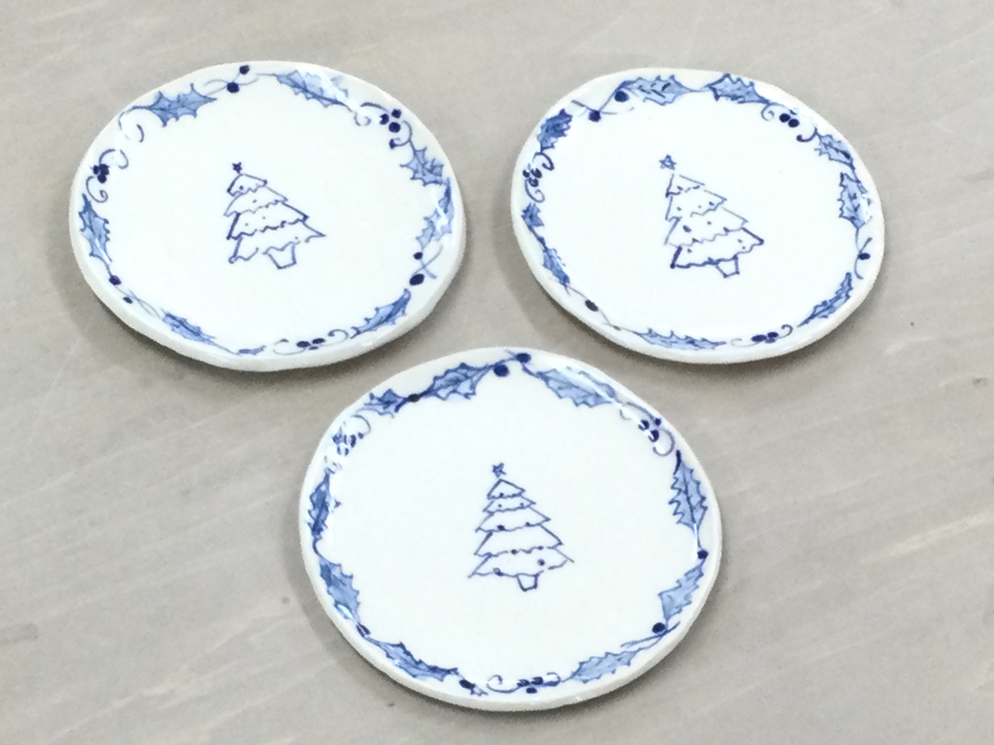 窯出しです(陶芸作品)